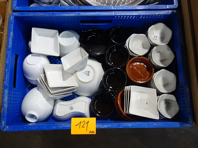9x grijpbak + inhoud - afbeelding 4 van  11