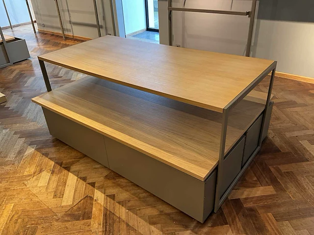 9x houten presentatiemeubel esprit - afbeelding 1 van  29
