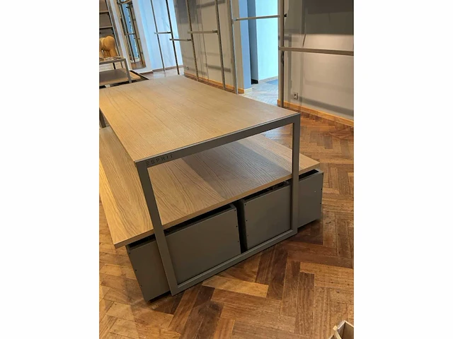9x houten presentatiemeubel esprit - afbeelding 25 van  29