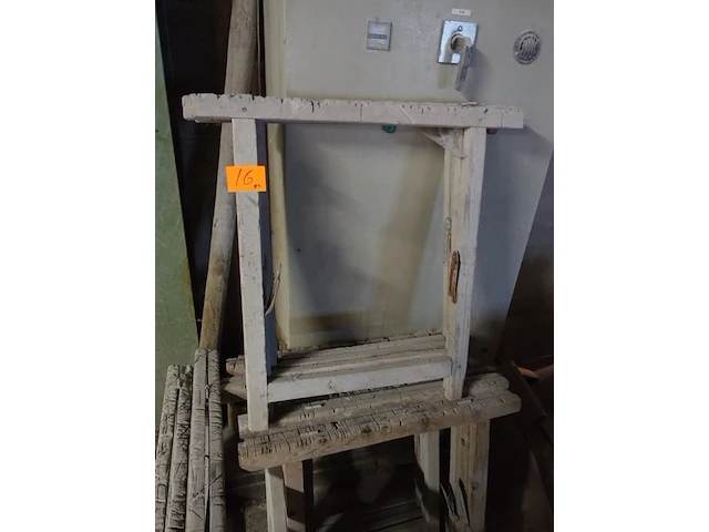 9x houten schraag - afbeelding 2 van  4