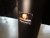 9x inklapbare terrastafel eurochair + 16x tuinstoel + parasol - afbeelding 12 van  15