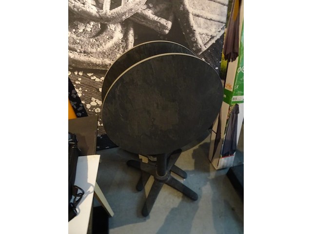 9x inklapbare terrastafel eurochair + 16x tuinstoel + parasol - afbeelding 14 van  15