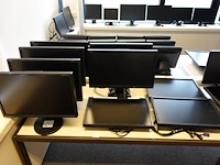9x monitor nec mulitsync: 6x 22" e222w + 3x 23" e231w - afbeelding 1 van  5