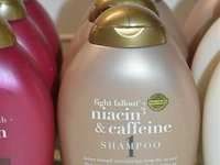 ±9x ogx shampoo - afbeelding 3 van  4