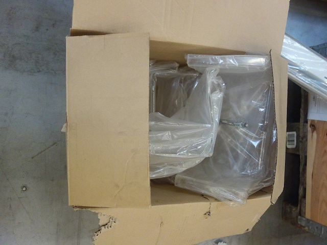 9x pallet diverse ijzerwaren - afbeelding 4 van  13