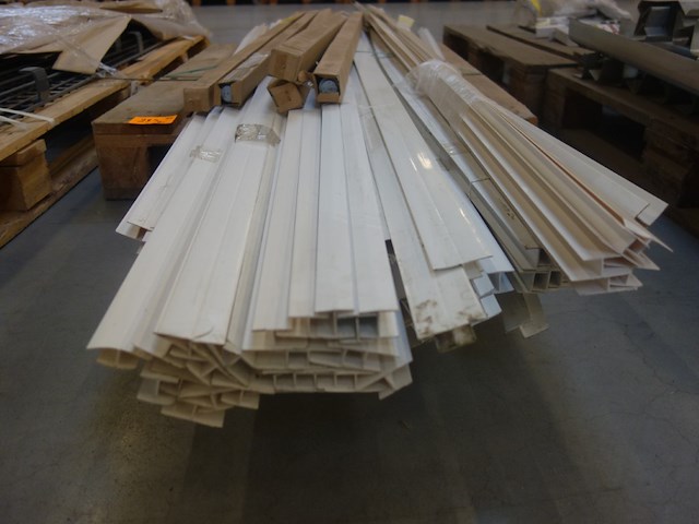 9x pallet diverse ijzerwaren - afbeelding 7 van  13