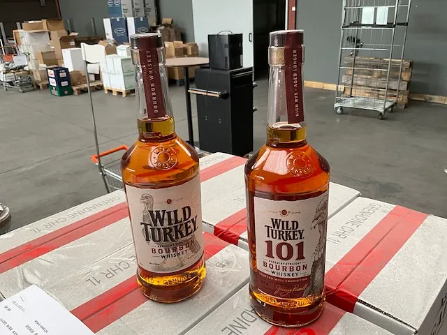 9x whiskey wild turkey - afbeelding 1 van  4
