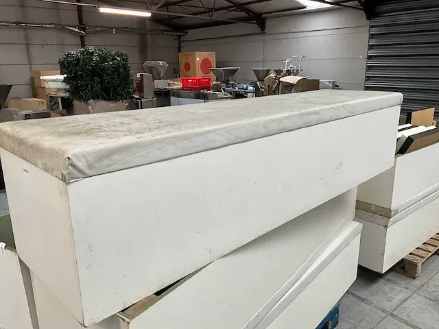 9x zitbank + 14x tafel - afbeelding 2 van  8