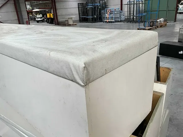 9x zitbank + 14x tafel - afbeelding 3 van  8