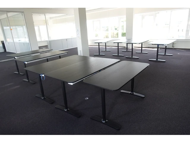 9x zwarte bureau-tafels - afbeelding 3 van  4