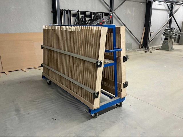 A bok rek overige magazijninventaris - afbeelding 1 van  9