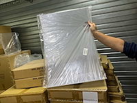 A2 gat gelamineerde poster set (1750×) - afbeelding 1 van  5