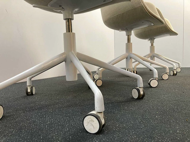 Aac - stoelen (3x) - afbeelding 7 van  9
