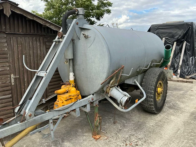 Aalton 5000l mesttank - afbeelding 1 van  10