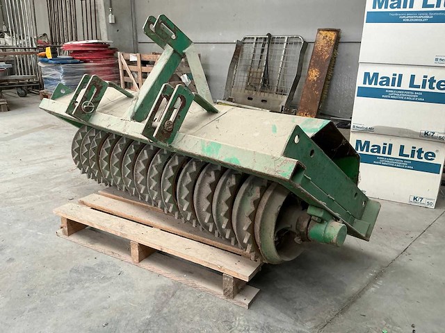 Aandrukrol tuinbouw - afbeelding 1 van  4