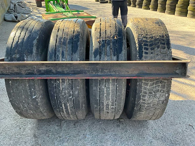 Aandrukwielen tractor - afbeelding 4 van  7