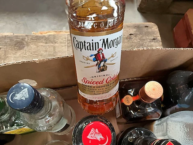 Aangebroken flessen sterke drank (24x) - afbeelding 5 van  8