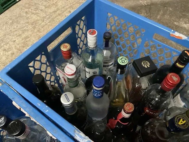 Aangebroken flessen sterke dranken en likeuren (50x) - afbeelding 4 van  6