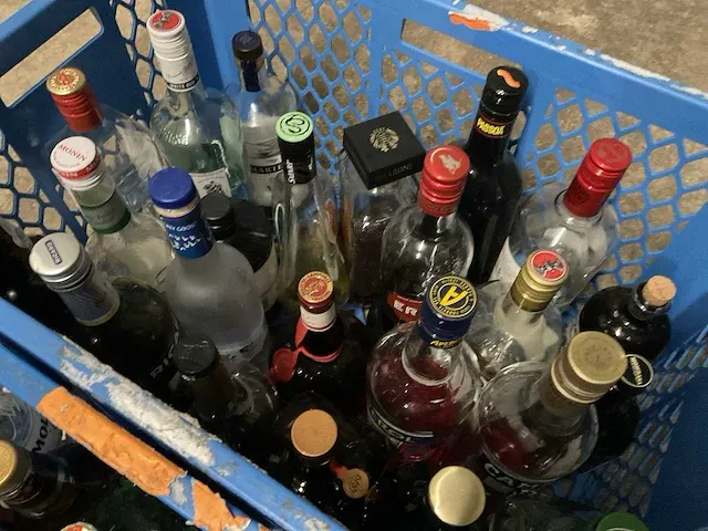 Aangebroken flessen sterke dranken en likeuren (50x) - afbeelding 5 van  6