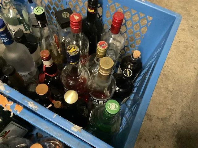 Aangebroken flessen sterke dranken en likeuren (50x) - afbeelding 6 van  6