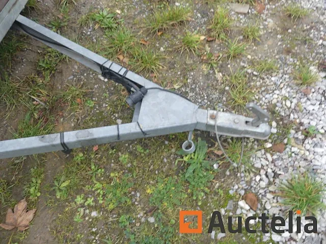 Aanhanger > 750 kg enkelas - afbeelding 8 van  10