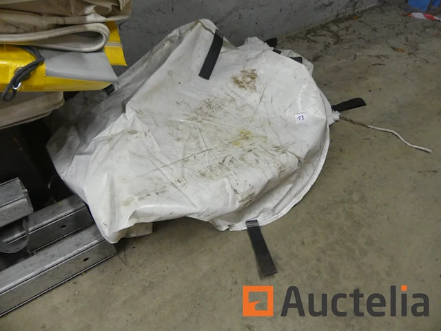 Aanhanger en partytent - afbeelding 48 van  50