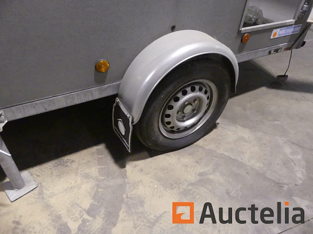 Aanhanger gesloten enkelassige warocquier 750 - afbeelding 3 van  25