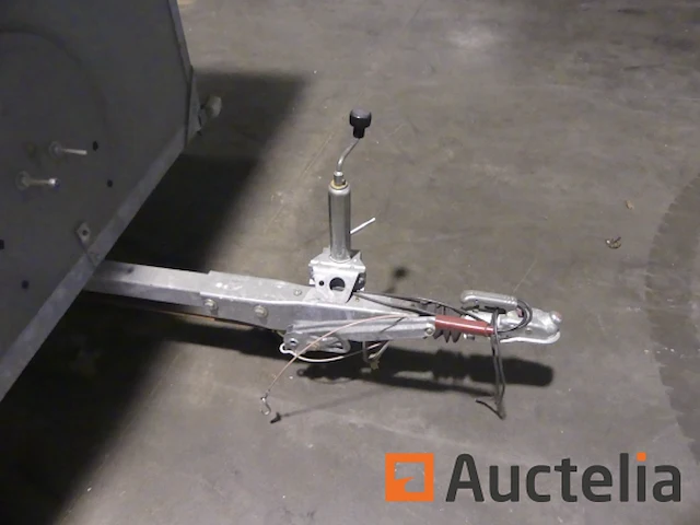Aanhanger gesloten enkelassige warocquier 750 - afbeelding 5 van  25