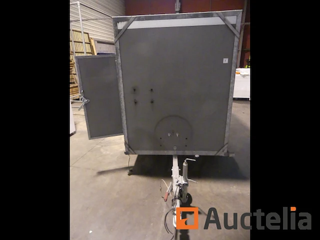 Aanhanger gesloten enkelassige warocquier 750 - afbeelding 9 van  25