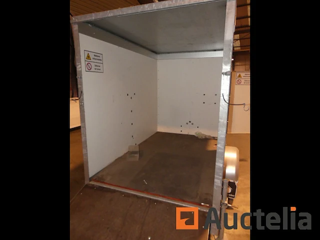Aanhanger gesloten enkelassige warocquier 750 - afbeelding 10 van  25