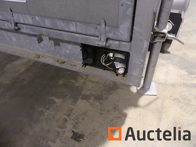 Aanhanger gesloten enkelassige warocquier 750 - afbeelding 15 van  25