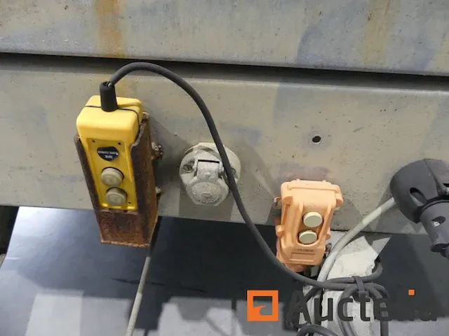 Aanhanger hapert e2700 dubbele kantelas - afbeelding 2 van  17