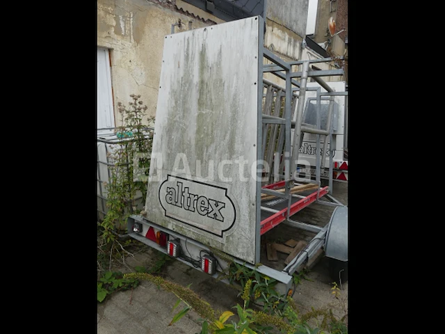 Aanhanger met altrex steiger - afbeelding 3 van  15