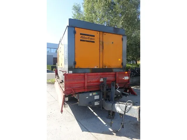 Aanhangwagen fliegl + compresso atlas copco - afbeelding 11 van  17