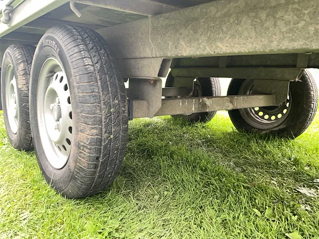 Aanhangwagen gesloten opbouw 750kg - afbeelding 4 van  17