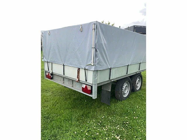 Aanhangwagen gesloten opbouw 750kg - afbeelding 13 van  17