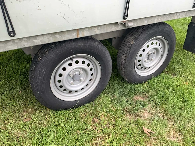 Aanhangwagen gesloten opbouw 750kg - afbeelding 17 van  17