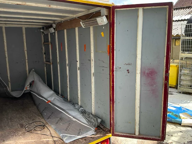 Aanhangwagen gesloten - afbeelding 11 van  12