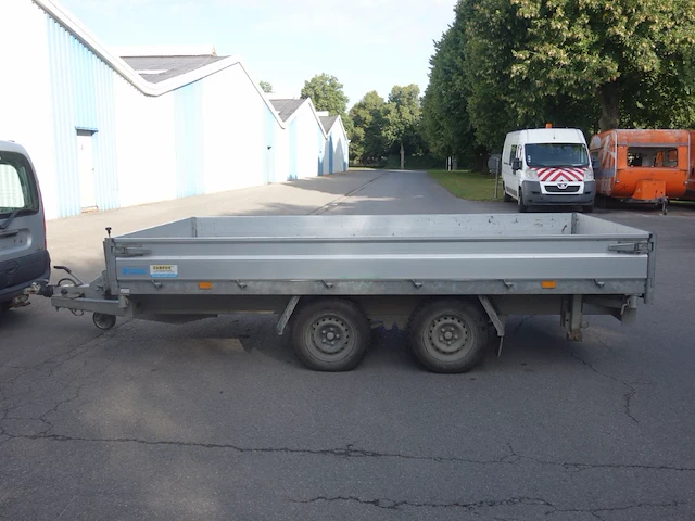 Aanhangwagen hapert cobalt - afbeelding 1 van  8