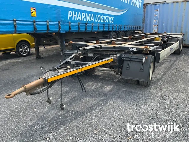 Aanhangwagen met containerchassis - afbeelding 1 van  15