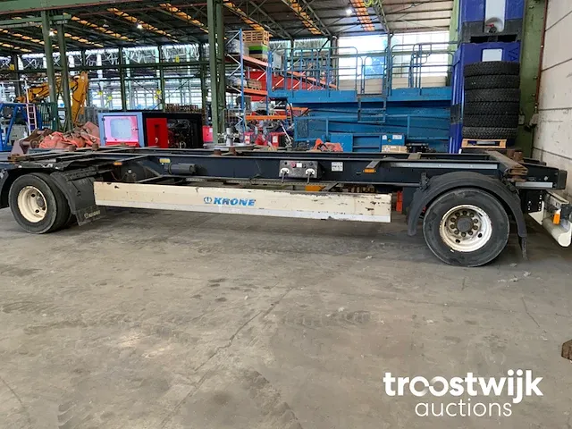 Aanhangwagen met containerchassis - afbeelding 10 van  15