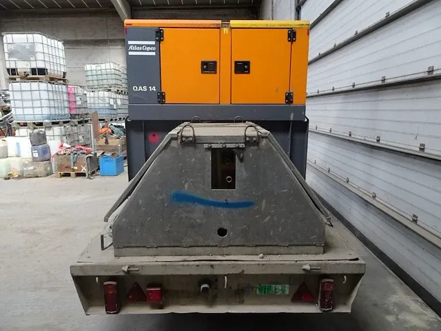 Aanhangwagen met stroomgroep en trt - afbeelding 7 van  11