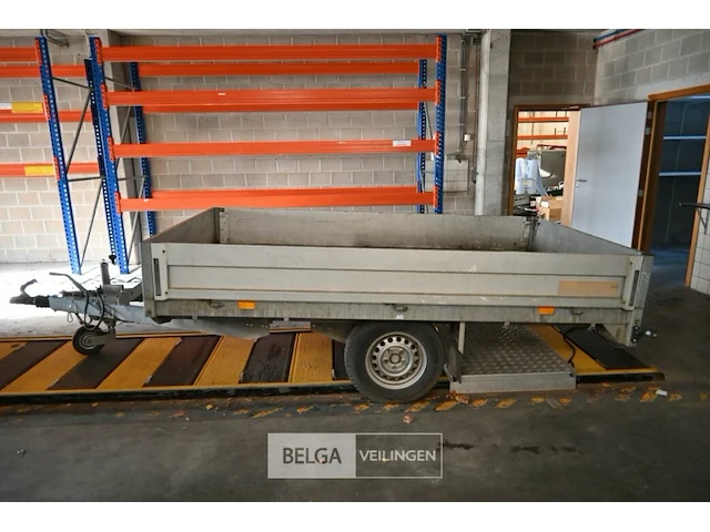 Aanhangwagen, saris - afbeelding 4 van  10