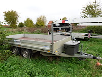 Aanhangwagen saris - afbeelding 2 van  7