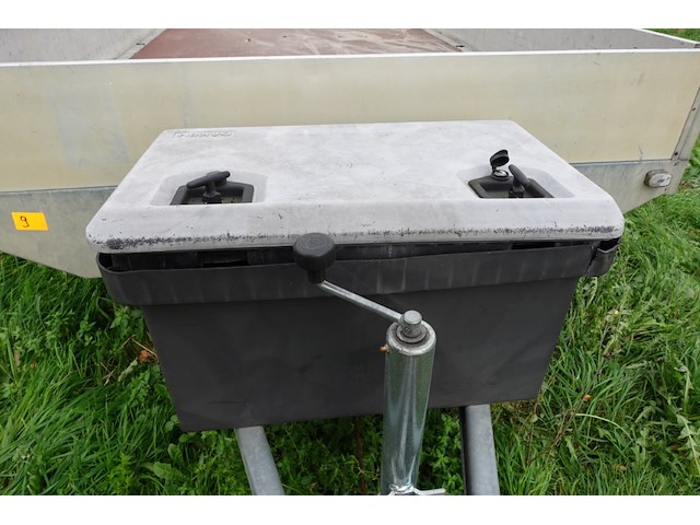 Aanhangwagen saris - afbeelding 6 van  7