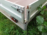 Aanhangwagen saris - afbeelding 7 van  7