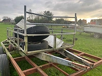 Aanhangwagen saris - afbeelding 1 van  12