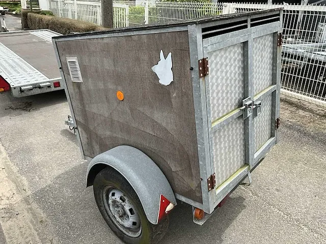 Aanhangwagen voor dierentransport - afbeelding 6 van  11