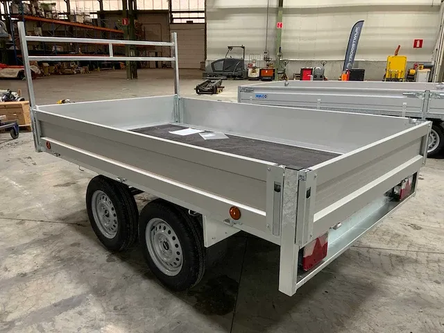 Aanhangwagen - afbeelding 9 van  12