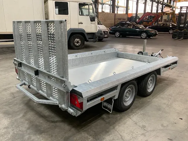 Aanhangwagen - afbeelding 4 van  9